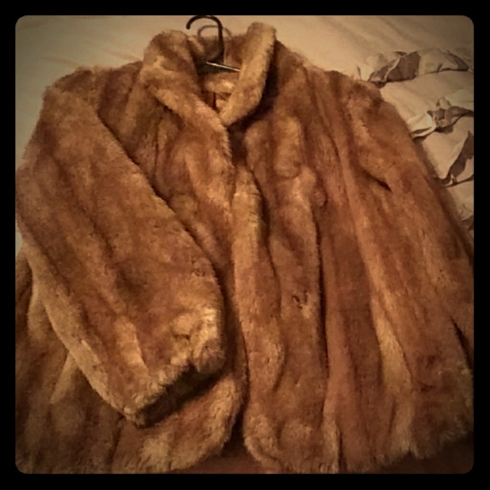 Authentic Hillmoor Tissavel France Fur Coat